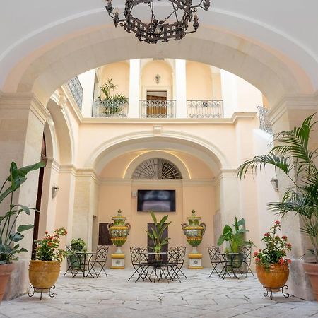 Il Cavaliere Al Borgo Antico Hotel Copertino Ngoại thất bức ảnh