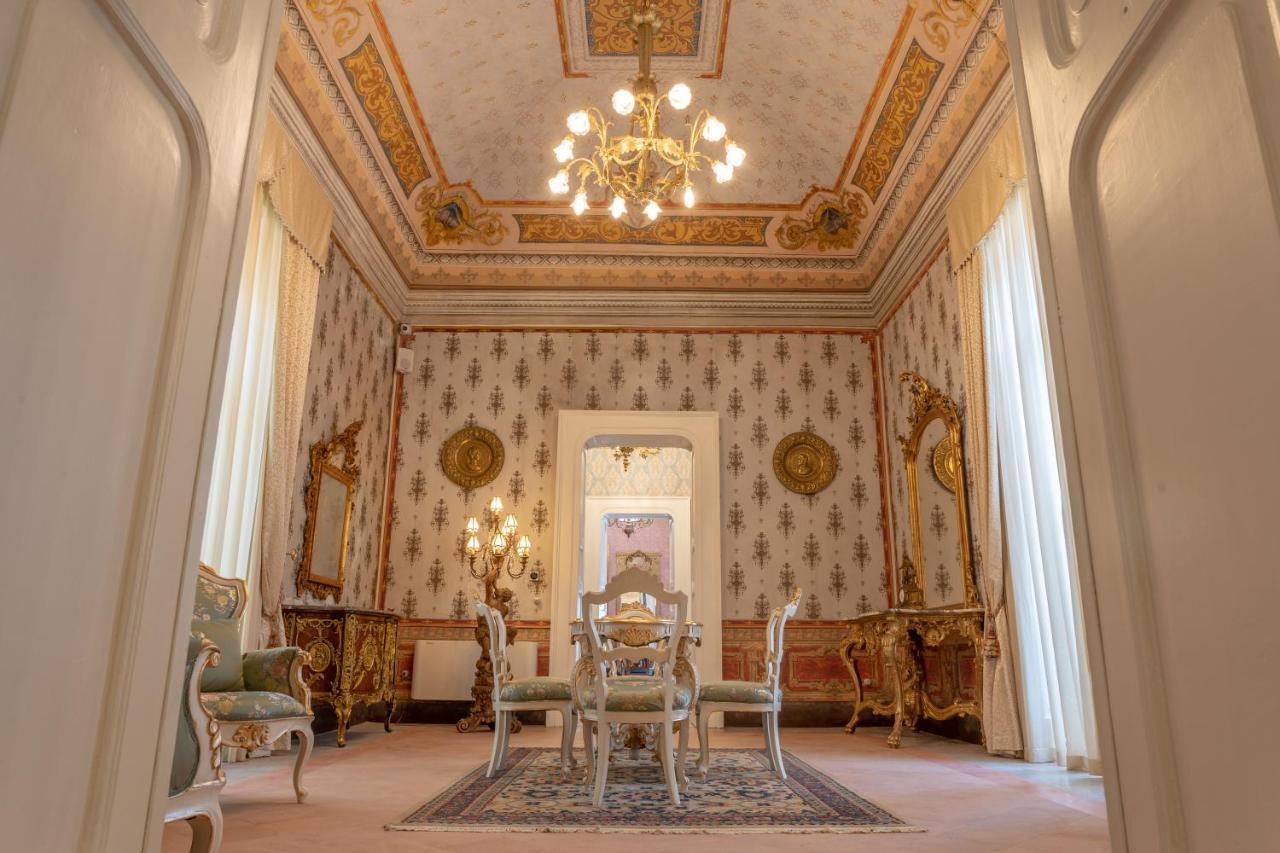 Il Cavaliere Al Borgo Antico Hotel Copertino Ngoại thất bức ảnh