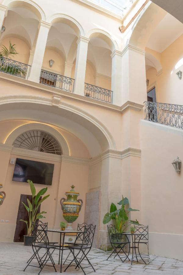 Il Cavaliere Al Borgo Antico Hotel Copertino Ngoại thất bức ảnh