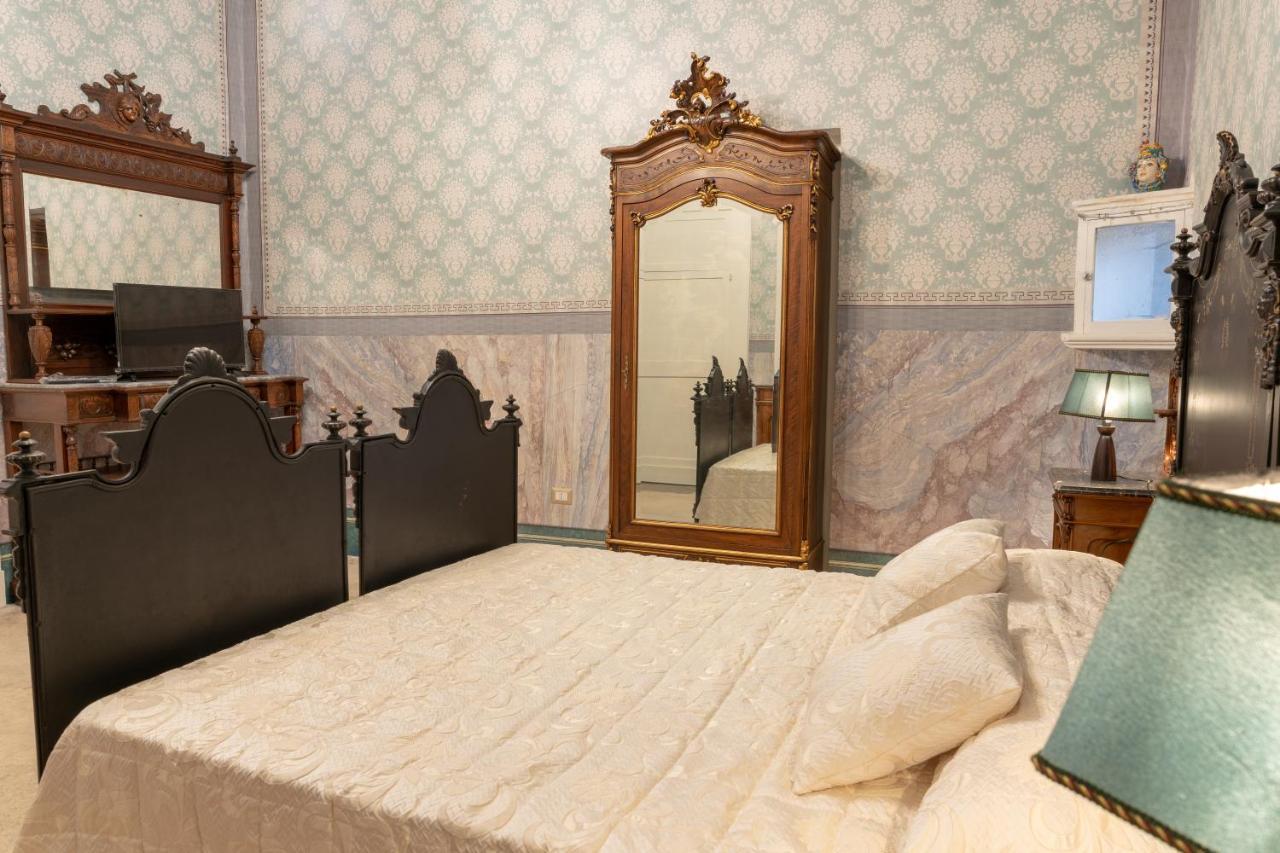 Il Cavaliere Al Borgo Antico Hotel Copertino Ngoại thất bức ảnh