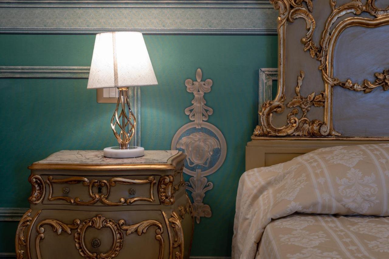 Il Cavaliere Al Borgo Antico Hotel Copertino Ngoại thất bức ảnh
