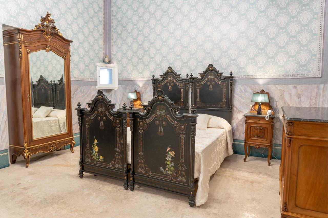 Il Cavaliere Al Borgo Antico Hotel Copertino Ngoại thất bức ảnh